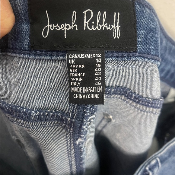 Joseph Ribkoff Silver Accent Jeans Size 12 Waist 17”-19” Inseam 25.5” EUC - Picture 9 of 11